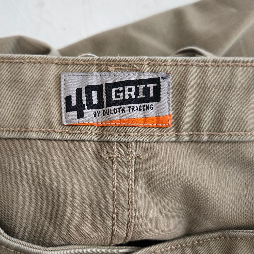 40 GRIT by Duluth Trading Women's Khaki Carpenter Workwear Pants Size 12 SHORT - Picture 7 of 8
